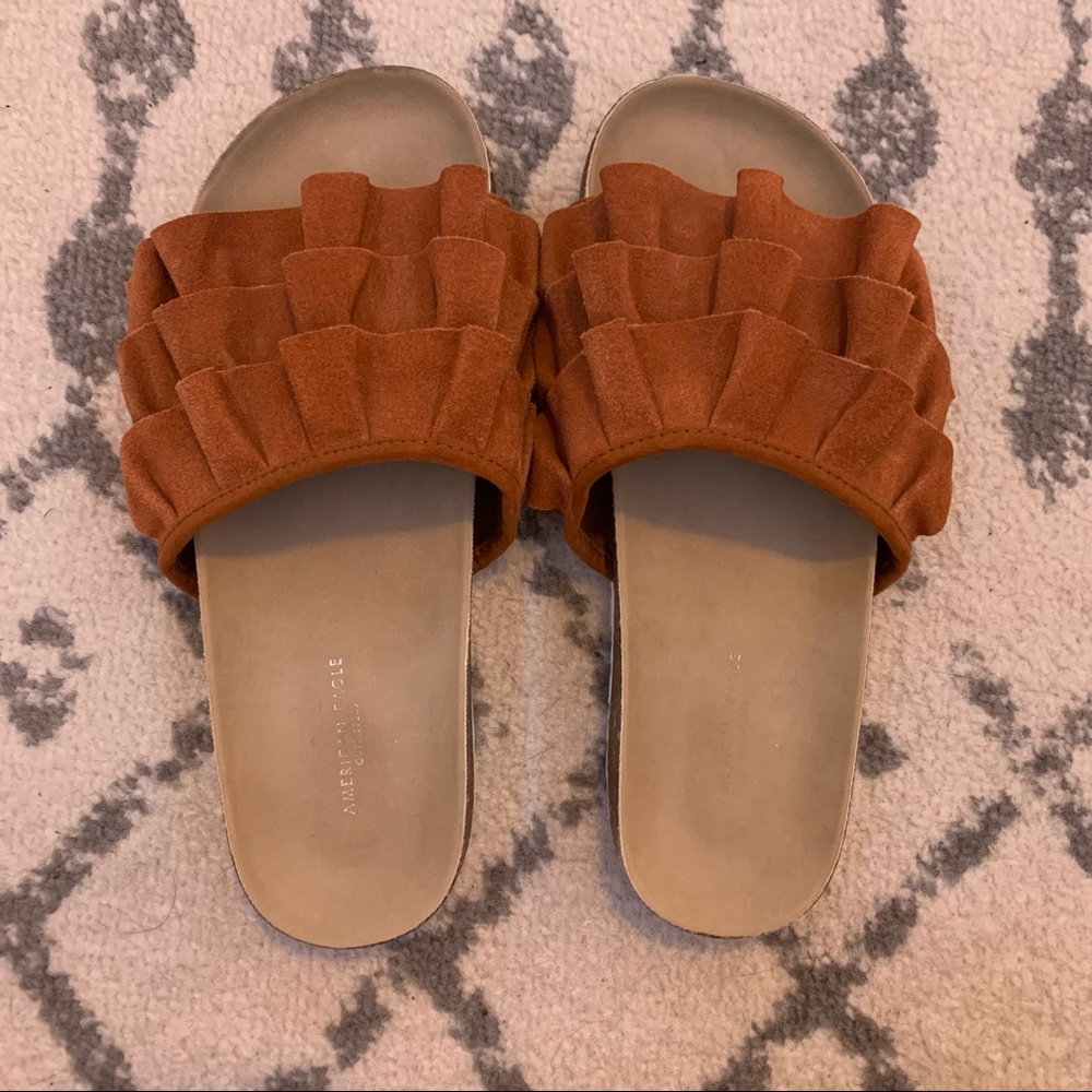 american eagle sandals
